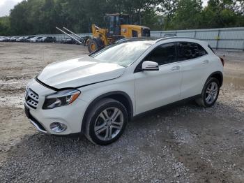  Salvage Mercedes-Benz GLA