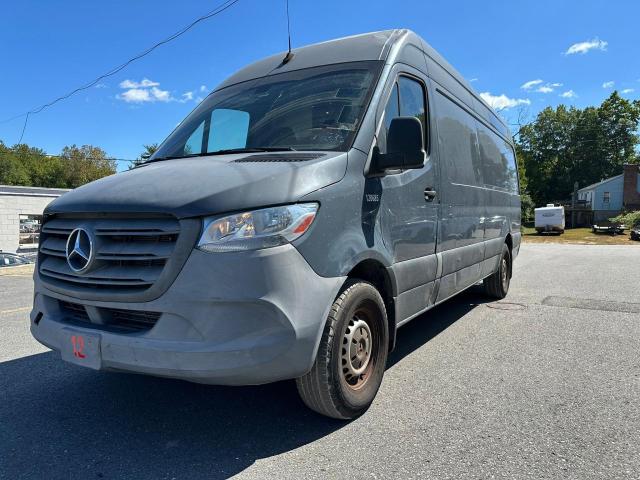  Salvage Mercedes-Benz Sprinter