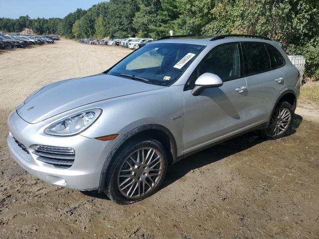  Salvage Porsche Cayenne