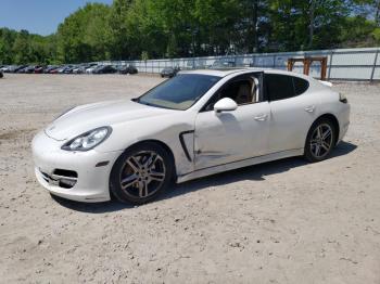  Salvage Porsche Panamera