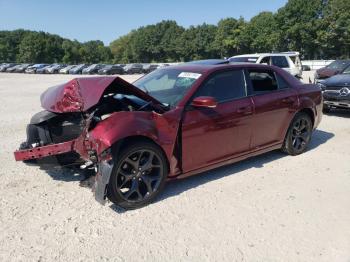  Salvage Chrysler 300