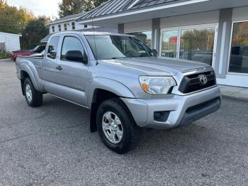  Salvage Toyota Tacoma