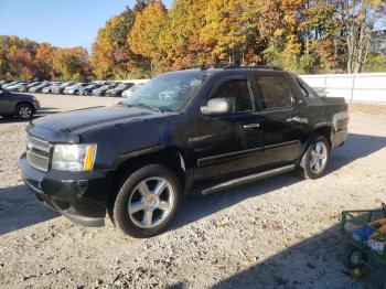  Salvage Chevrolet Avalanche