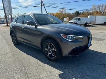  Salvage Alfa Romeo Stelvio