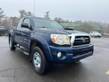  Salvage Toyota Tacoma