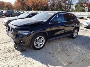  Salvage Mercedes-Benz GLA