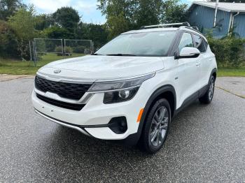  Salvage Kia Seltos