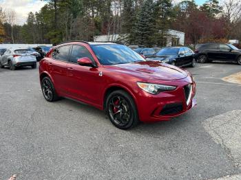  Salvage Alfa Romeo Stelvio