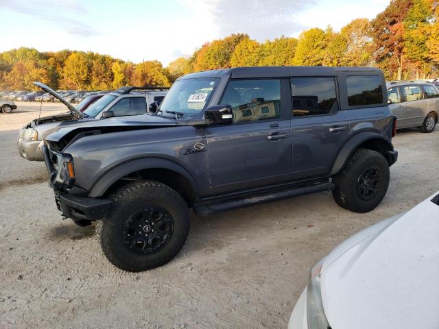  Salvage Ford Bronco