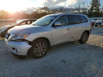  Salvage Nissan Pathfinder