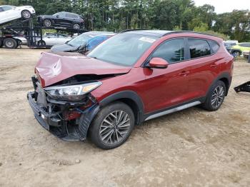  Salvage Hyundai TUCSON