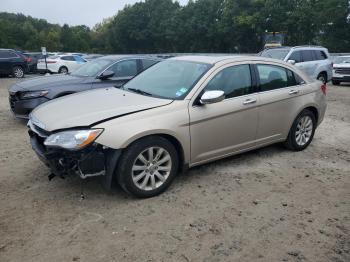  Salvage Chrysler 200