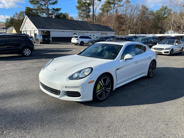  Salvage Porsche Panamera