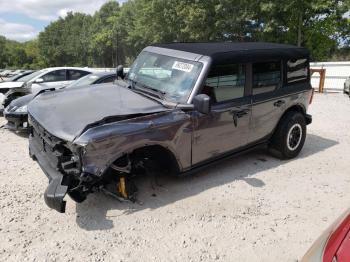  Salvage Ford Bronco