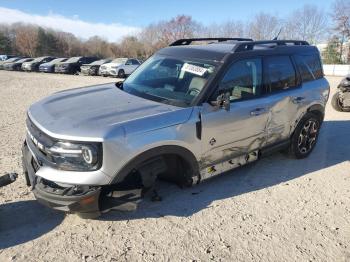  Salvage Ford Bronco