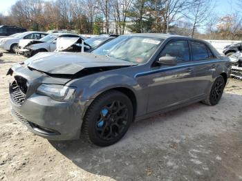  Salvage Chrysler 300