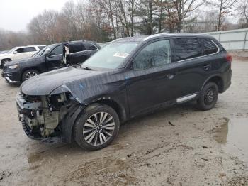  Salvage Mitsubishi Outlander