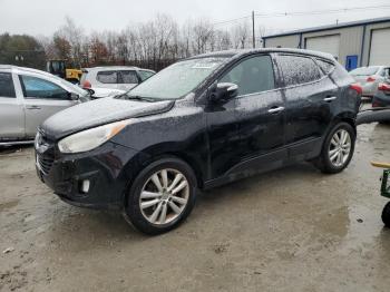  Salvage Hyundai TUCSON