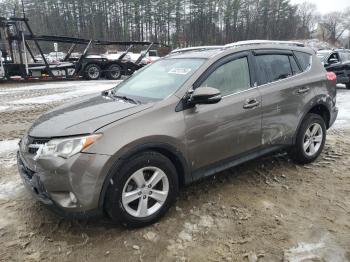  Salvage Toyota RAV4