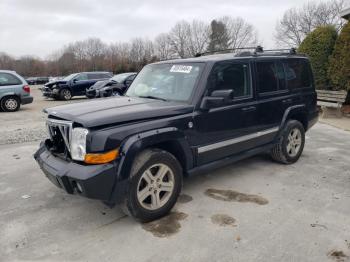  Salvage Jeep Commander