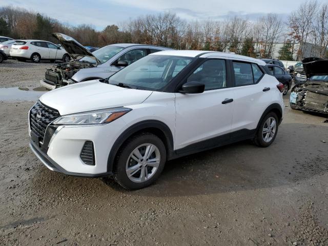  Salvage Nissan Kicks