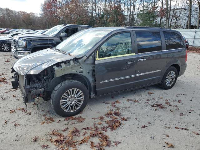  Salvage Chrysler Minivan