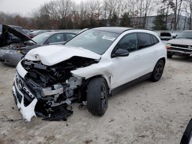  Salvage Mercedes-Benz GLA