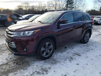  Salvage Toyota Highlander