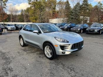  Salvage Porsche Macan