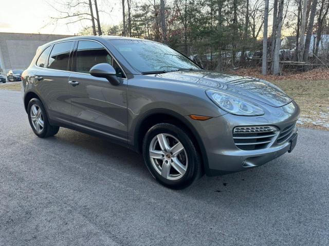  Salvage Porsche Cayenne