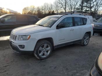  Salvage Jeep Compass