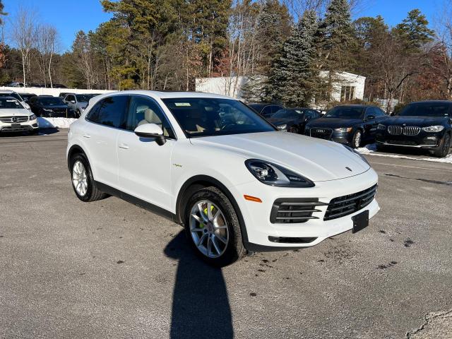  Salvage Porsche Cayenne