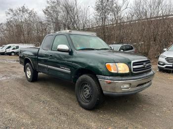  Salvage Toyota Tundra