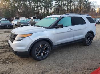  Salvage Ford Explorer