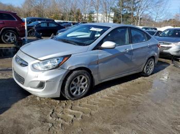  Salvage Hyundai ACCENT