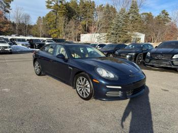  Salvage Porsche Panamera