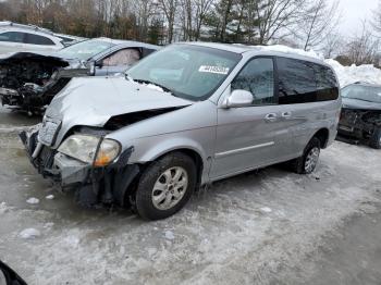  Salvage Kia Sedona