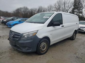  Salvage Mercedes-Benz Metris