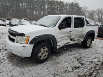  Salvage Chevrolet Avalanche