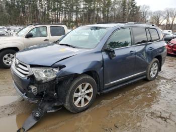  Salvage Toyota Highlander