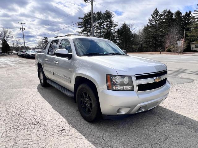  Salvage Chevrolet Avalanche