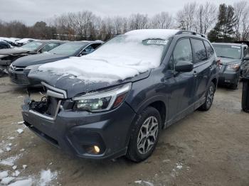  Salvage Subaru Forester