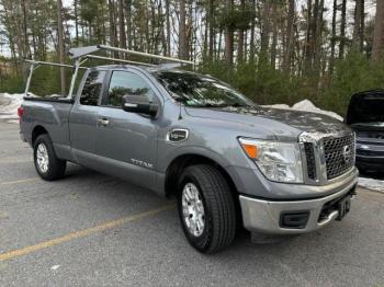  Salvage Nissan Titan