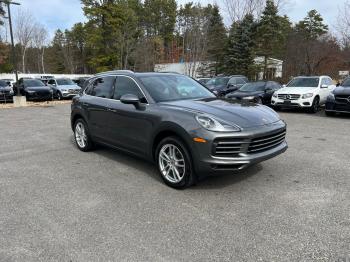  Salvage Porsche Cayenne