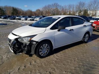  Salvage Nissan Versa