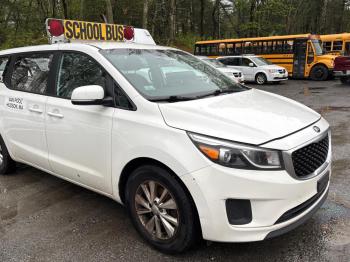  Salvage Kia Sedona