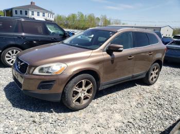  Salvage Volvo XC60
