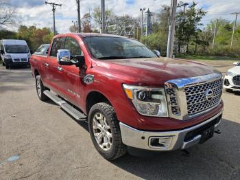  Salvage Nissan Titan
