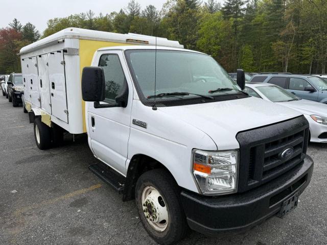  Salvage Ford Econoline