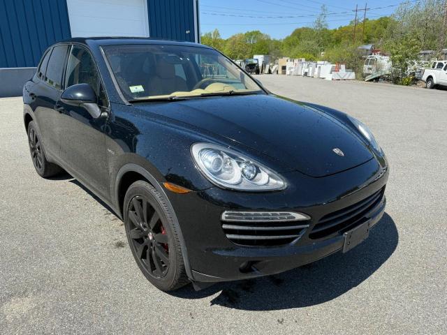 Salvage Porsche Cayenne